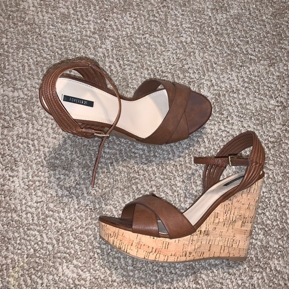 Brown Wedges - Picture 2 of 4